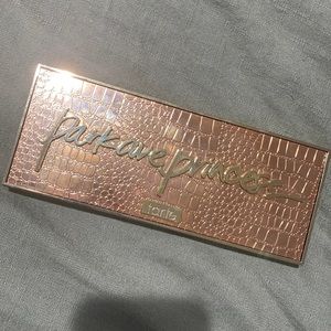Tarte bronzer palette